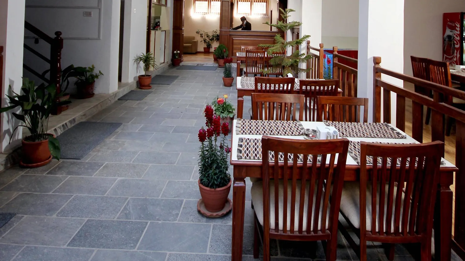 Hotel Holiday House Kathmandu 3*,