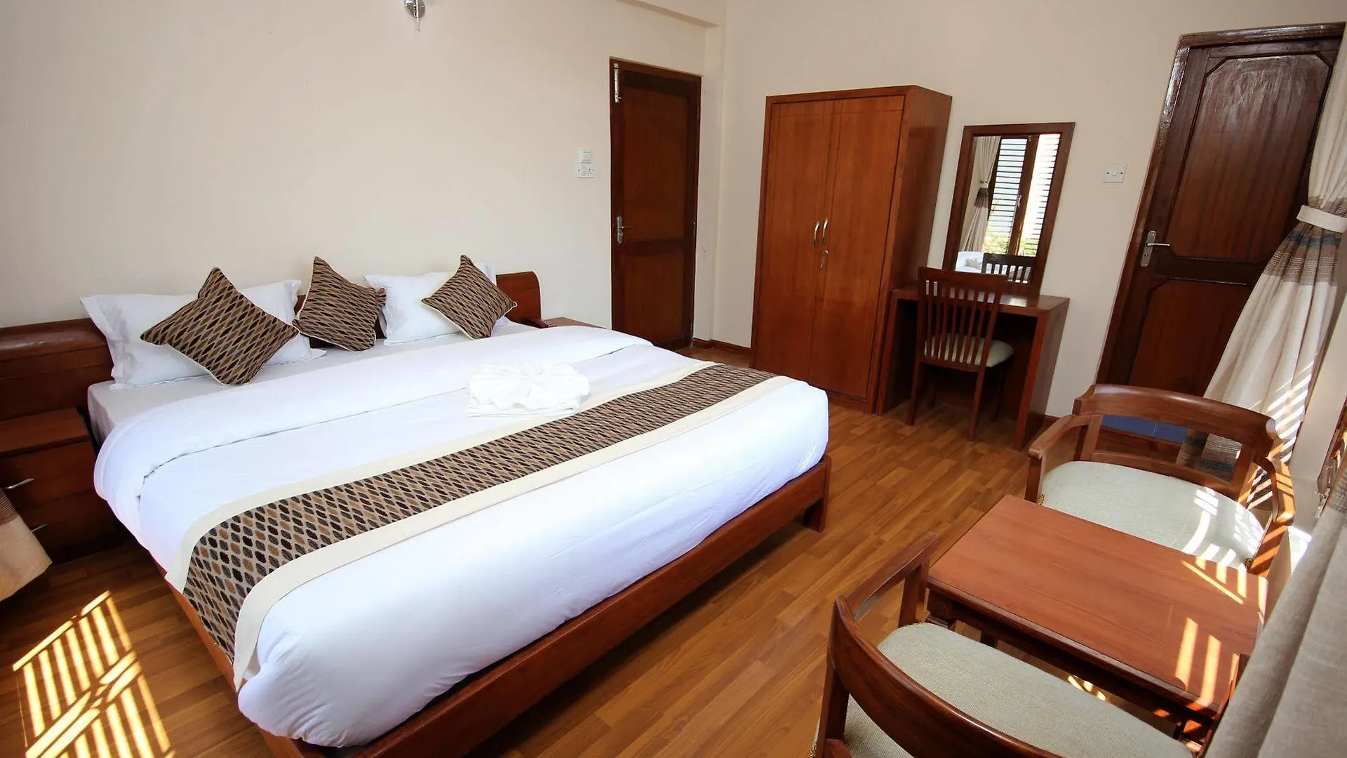 Hotel Holiday House Kathmandu 3*,