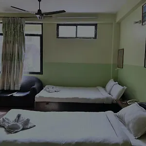 Metro Eco Hotel